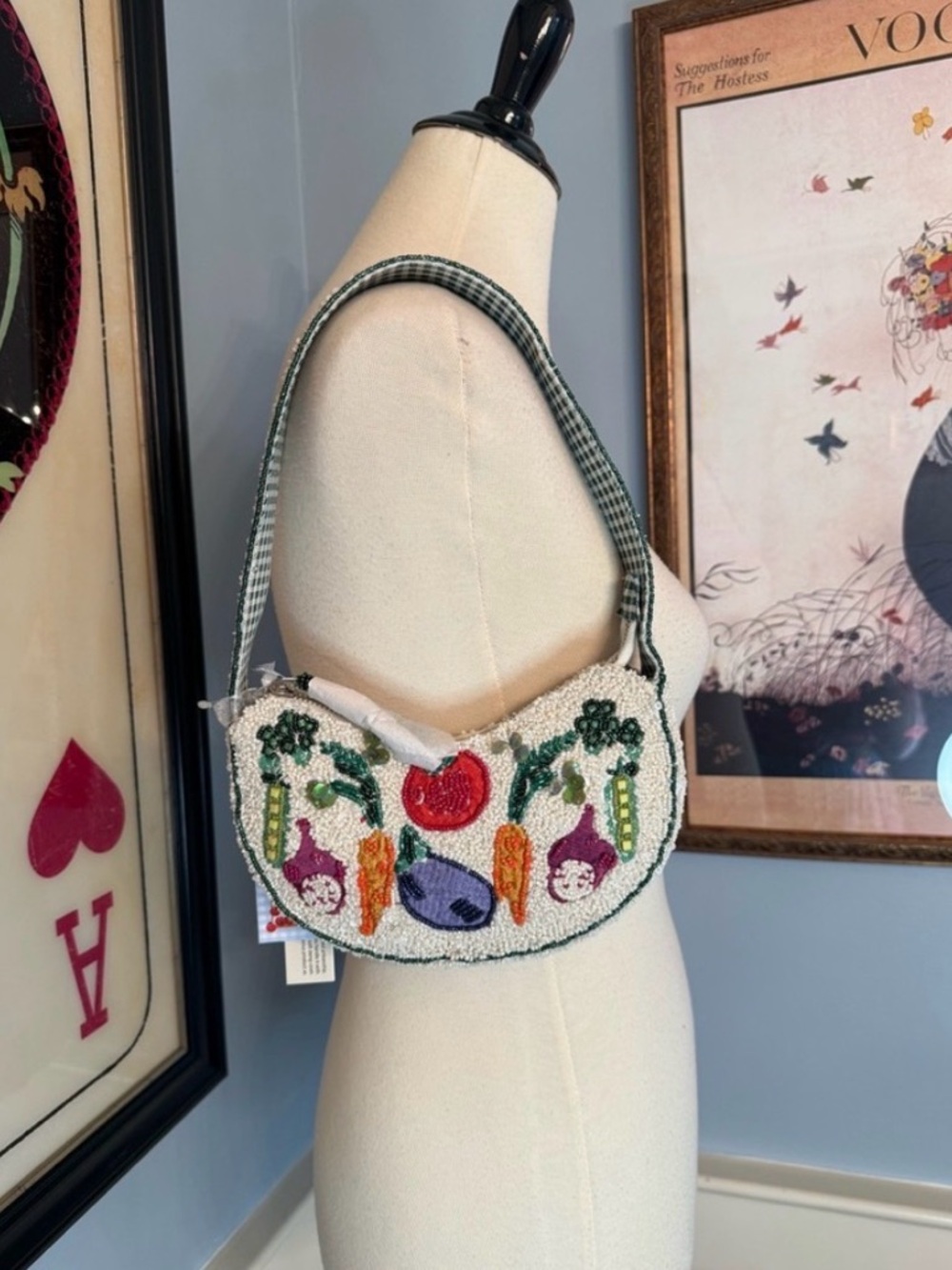 Viral Beaded Bag! NWT Garden Vegetable Shoulder Bag - Picture 2 of 11